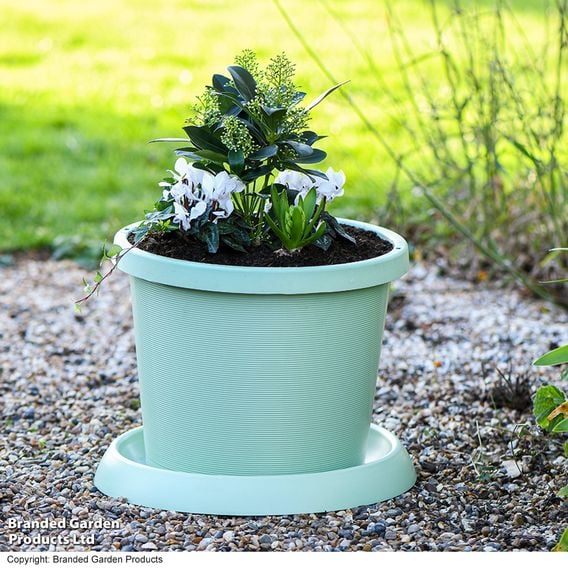 Garden Gear - Pistachio Green Flowerpot with Saucer